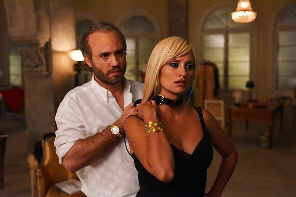 6. The Assassination of Gianni Versace - American Crime Story Series (2017–2018)
