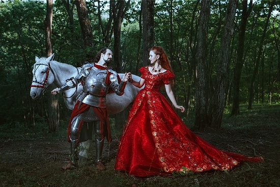 Büyüleyici Aşk Masalınız İçin Sevgililer Günü'nde Almanız Gereken Hediye Ne?