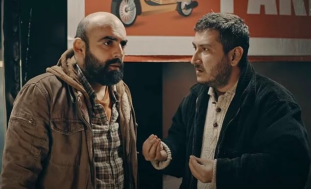 9. 'Gibi' dizisinin yıldızları Feyyaz Yiğit ve Kıvanç Kılınç'ın gerek hayattaki aşklarını inceledik!