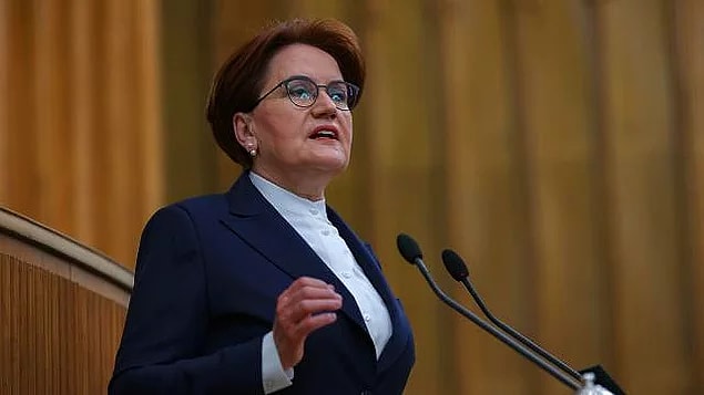 16. İran'dan Türkiye’ye gelen doğalgaz akışının kesintiye uğraması nedeniyle sanayinin doğalgaz kullanımı kısıtlandı. Yaşanan krize ilişkin muhalefet sosyal medya hesabından uyarılarda bulundu.