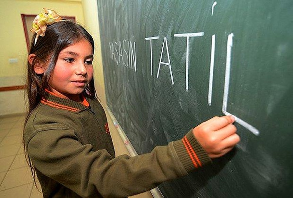 15 Tatil  Ne Zaman Bitecek? Yarıyıl Tatili Uzatılacak mı? Okullar Ne Zaman Açılacak? Sömester Kaç Gün?