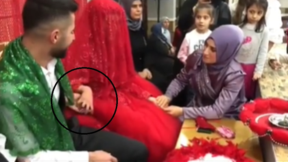 Kınada Hediye Edilen Altını Eşinin Elinden Işık Hızında Alan Gelin