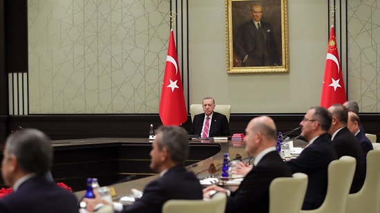 Revizyon Sinyalinde Sonra Kulisler Hareketlendi: 4 Bakanlıkta Değişikliğe Gidilecek