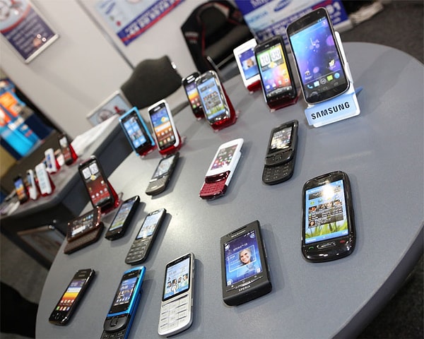 6. Слишком частое обновление электроники