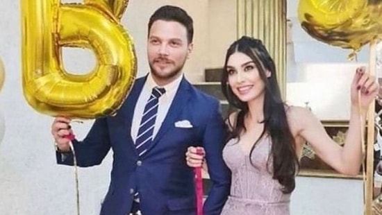 Sinan Akçıl ile Boşanacağı Konuşulan Burcu Kıratlı'dan Sürpriz Hamle! Sinan Akçıl-Burcu Kıratlı Boşanıyor mu?