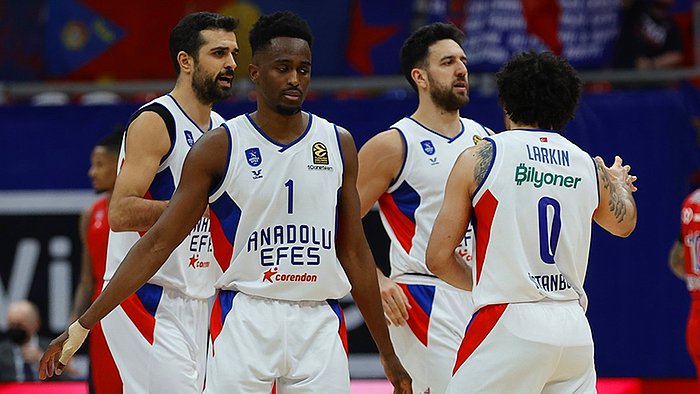 Anadolu Efes Uzatmalara Giden Müthiş Maçta CSKA Moskova'yı Devirdi