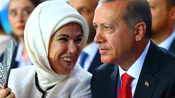 9. Sağlık Bakanı Koca, Cumhurbaşkanı Erdoğan ve eşi Emine Erdoğan'ın koronavirüse yakalanmaları hakkında açıklama yaptı. Koca, Erdoğan çiftinin sağlık durumlarının çalışmalarını aksatmayacak kadar iyi olduğunu söyledi.