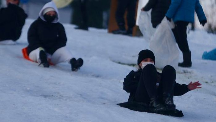 Valilik Duyurdu: Isparta'da Eğitime 5 Gün Kar Engeli! Kamuda Çalışan Personeller de İzinli Sayılacak...