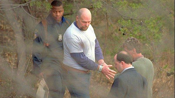 Sonunda 1996'da, olası bir kurban Joe Metheny'den kurtulup polise gittiğinde yakalandı.