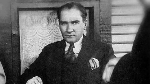 Samsun'da Gazi Mustafa Kemal Atatürk'ün heykeline gerçekleşen saldırının ardından, bir kez daha kendisine neden minnet duymamız gerektiğini paylaşacağız sizlerle.