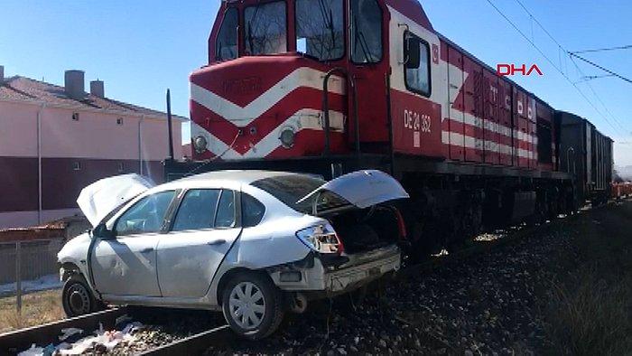 Ankara'da Tren Kazası: Ölü ve Yaralılar Var