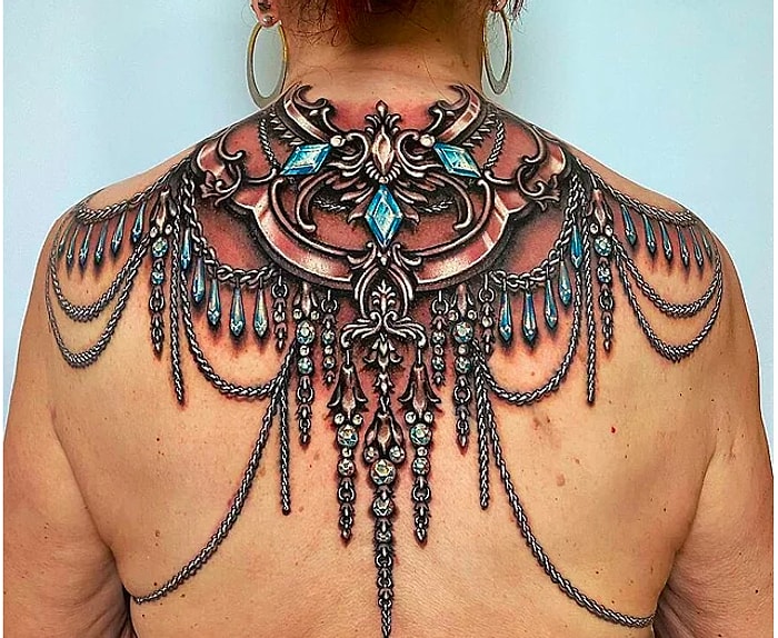 17 работ от американского тату-мастера, которая создает невероятно детализированные ювелирные татуировки