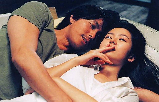 Aşkı ve Tutkuyu Her Sahnesinde Hissedeceksiniz: Sevgilinizle İzleyebileceğiniz En İyi Romantik Filmler Film
