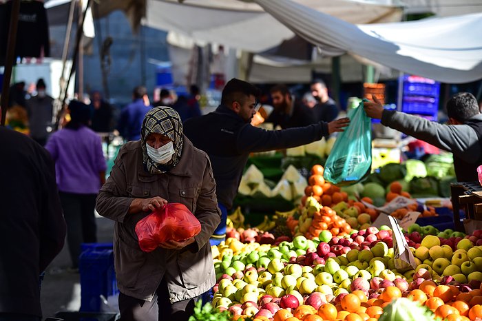 Soğuk Hava Sebzeleri Yaktı, Pazarda Fiyatlar Yüzde 50 Arttı