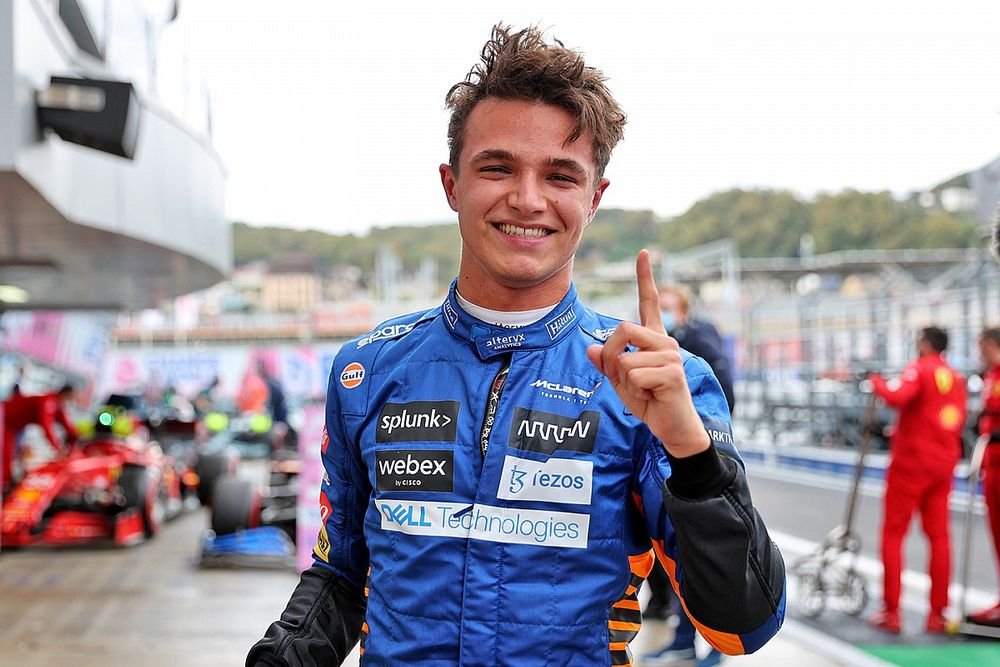 İmzalar Atıldı! Lando Norris 2025 Yılının Sonuna Kadar McLaren'da Yarışacak