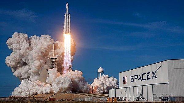 SpaceX’in ürettiği ve tüm zamanların en güçlü ticari roketi Falcon Heavy 2018'de uzaya fırlatılmıştı.