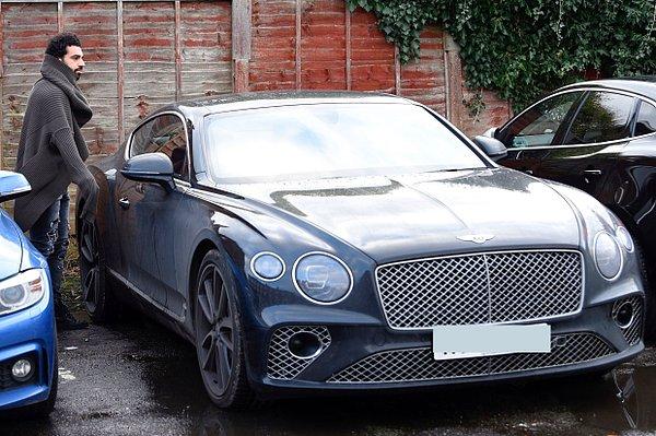 Salah'ın 160 bin sterlin değerindeki Bentley Continental GT aracı.