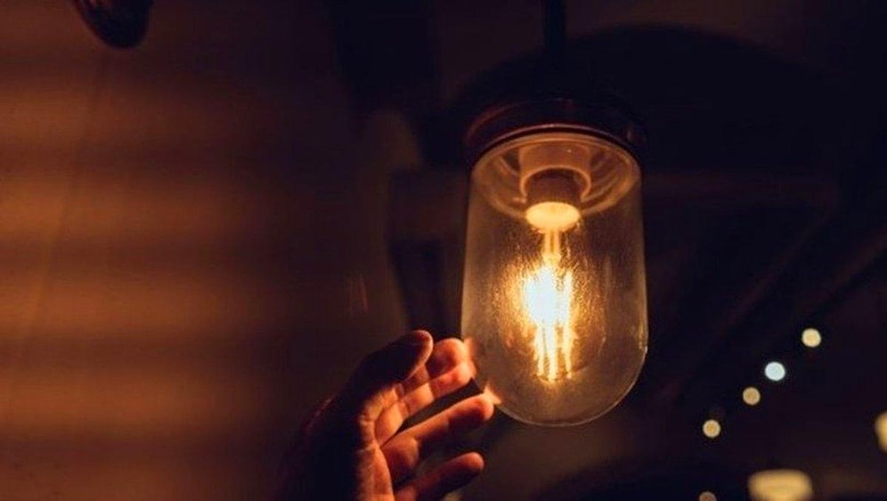 9 Mayıs İstanbul'da Elektrik Kesintisi Var mı? Elektrik Ne Zaman Gelecek? Hangi İlçelerde Kesinti Olacak?