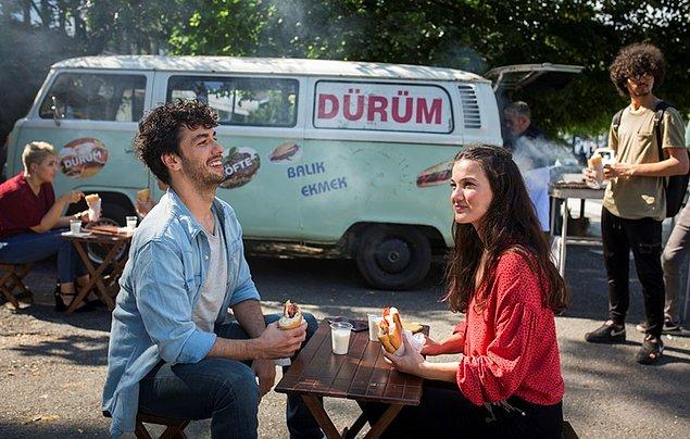 Başrolde Pınar Deniz Var! BluTV Projesi 7Yüz'ün Devamı 'İnsanlar İkiye Ayrılır' Yayınlandı