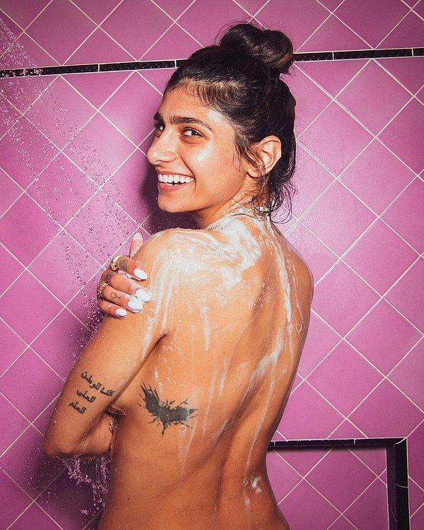 İşte Mia Khalifa'nın Olay Yaratan Duş Pozu