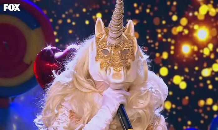 Maske Kimsin Sen Unicorn Maskesi Açıldı! Unicorn Maskesinin Altındaki Berna Laçin Kimdir?