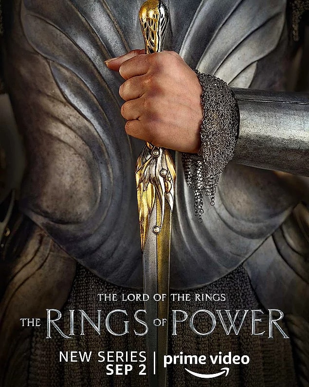 Yeni yapımda kimler var, derseniz: başrolde Elrond (Robert Aramayo), Galadriel (Morfydd Clark) ve Isildur (Maxim Baldry) gibi alıştığımız yüzlere ve karakterlere rastlayacağız. Yeni dizide de muhteşem oyunculukları ile yine bomba bir kadro bulunuyor. Yeni yapımda kimler var, derseniz: başrolde Elrond (Robert Aramayo), Galadriel (Morfydd Clark) ve Isildur (Maxim Baldry) gibi alıştığımız yüzlere ve karakterlere rastlayacağız. Yeni dizide de muhteşem oyunculukları ile yine bomba bir kadro bulunuyor.