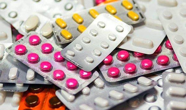 15. Tüm ilaçlara euro kuru güncellemesiyle yüzde 37,43 oranında zam geldi. Beşeri tıbbi ürünlerin fiyatlandırılmasında kullanılan 1 (bir) euro değeri 4,5786 TL’den  6,2925 TL’ye artırıldı. İlaçlardaki zamlı tarife 19 Şubat itibariyle geçerli olacak.