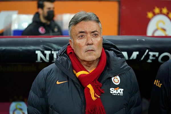 Domenec Torrent'in 5 maçta sadece 2 puan alabilmesi Galatasaray'da yeniden teknik direktör arayışını gündeme getirirken,