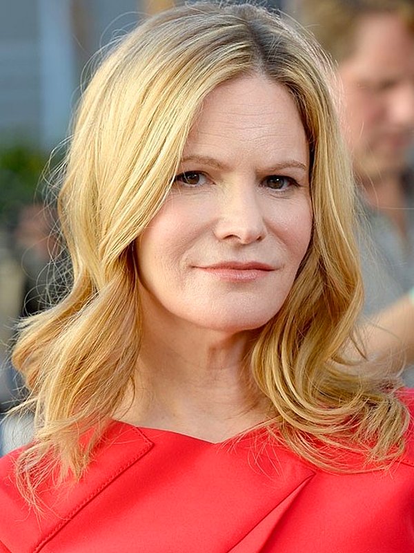 7. Amerikalı oyuncu Jennifer Jason Leigh, 5 Şubat'ta 60 olacak.