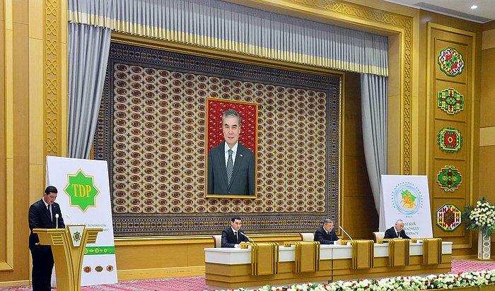 Türkmenistan'da Devlet Başkanı Berdimuhamedov'un Oğlu Devlet Başkanlığına Aday Gösterildi