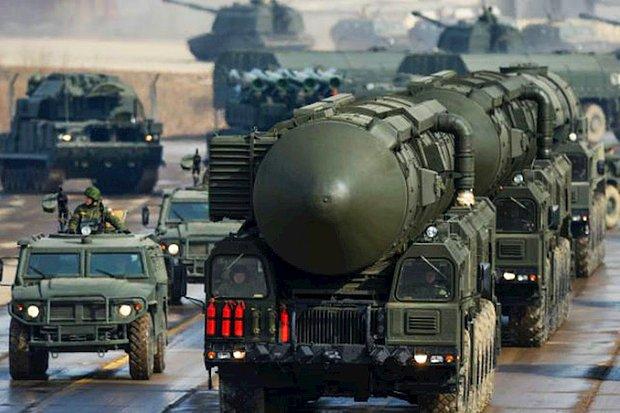 Ukrayna'da Savaş Çıkarsa Nükleer Silahlar Kullanabilir mi? Rusya'yla  Gerilimin Nükleer Geçmişi ve Mevcut Durum