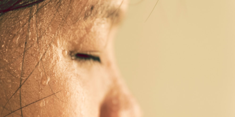 Uykuda Terleme Neden Olur?