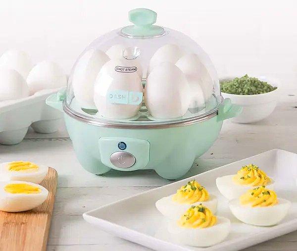 Bu dijital yumurta pişiriciyi önceden ayarlayın, sabah kahvaltınız siz uyanmadan hazır olsun!