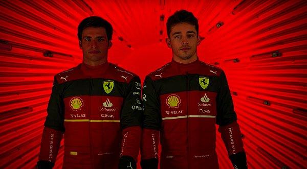 Ferrari koltuğunda Charles Leclerc ve Carlos Sainz oturacak.