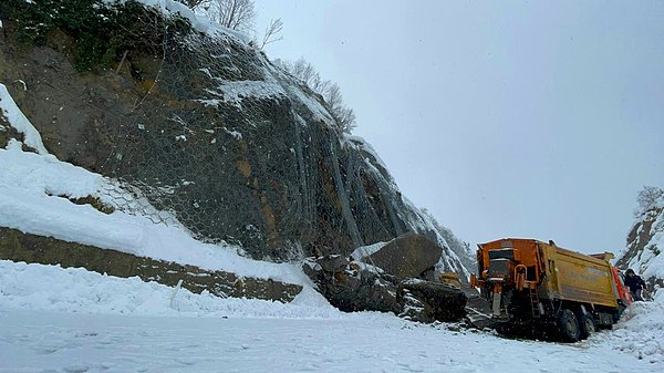 Yüksek Kesimlerde Heyelan Riski