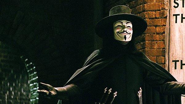 25. V for Vendetta / V (2005)