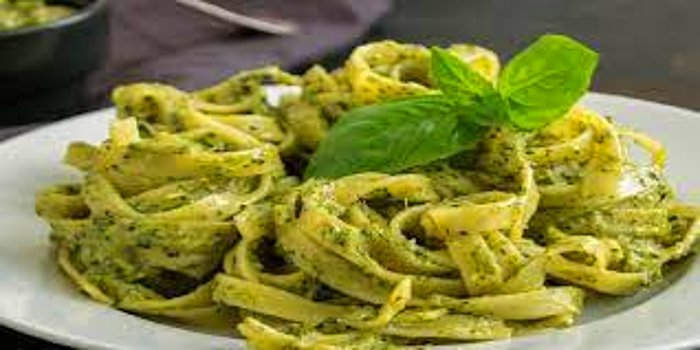 Pesto Soslu Makarna Tarifi: Pesto Soslu Makarna Nasıl Yapılır?