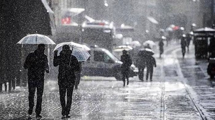 Meteoroloji'den 11 İle Şiddetli Yağış Uyarısı! Yarın Hava Nasıl? Hangi İllerde Yağmur Yağacak?