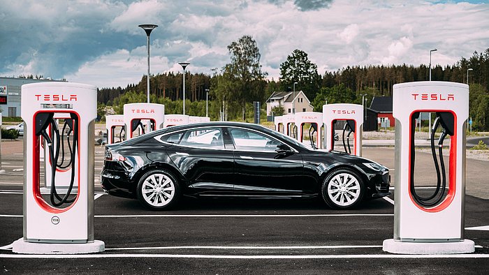 Başvurular Devam Ediyor! Tesla Türkiye Hala Superchargers Proje Yöneticisini Bulamadı!