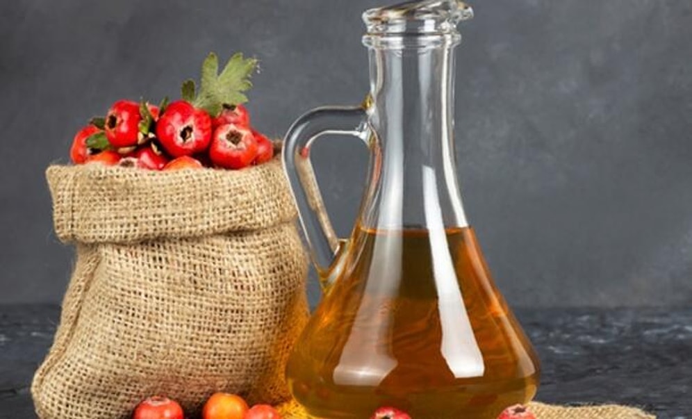 Alıç Sirkesi Nedir? Alıç Sirkesinin Faydaları ve Zararları