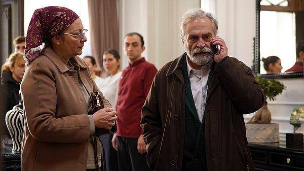 Saruhanlı ailesinin hayatı tamamen değişmiştir. Ödemiş'ten İstanbul'a taşınmak zorunda kalan Saruhanlılar bu değişime alışmakta zorlanır. Emin, ailesini bir arada tutmak için çabalar.