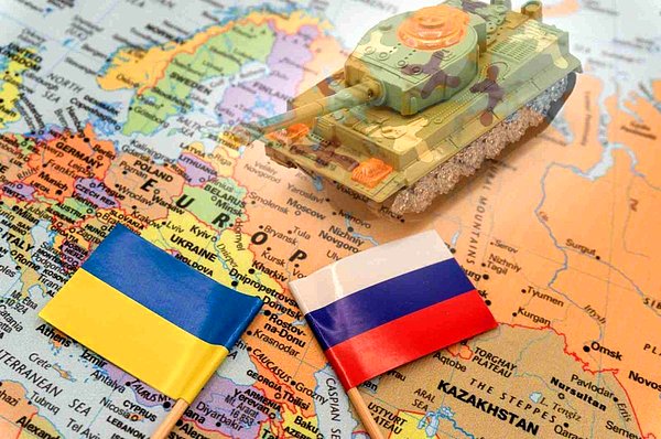 Rusya ve Ukrayna’nın Silahlı Gücü Ne Durumda?