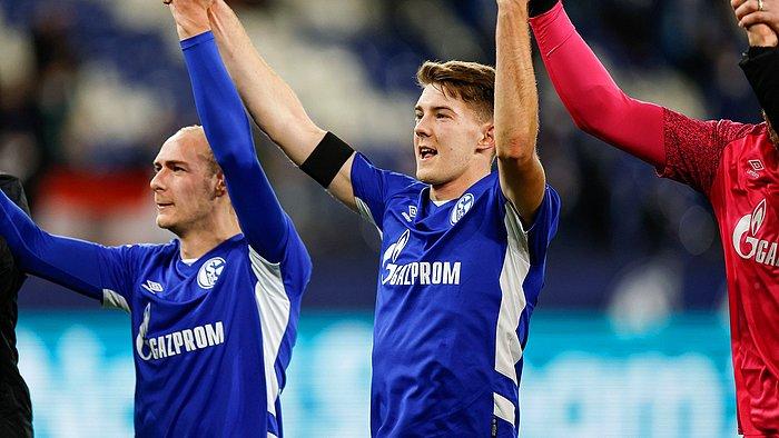 Schalke 04, Sponsoru Olan Rus Şirket Gazprom'un İsmini Formasından Kaldırdı