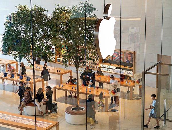 Peki Apple'ın kapıları Marc Russell Benioff'a nasıl açıldı?
