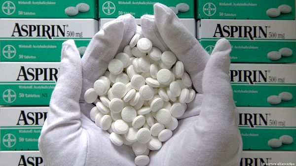 17. Aspirinin hangi ağacın kabuklarından yapılır?