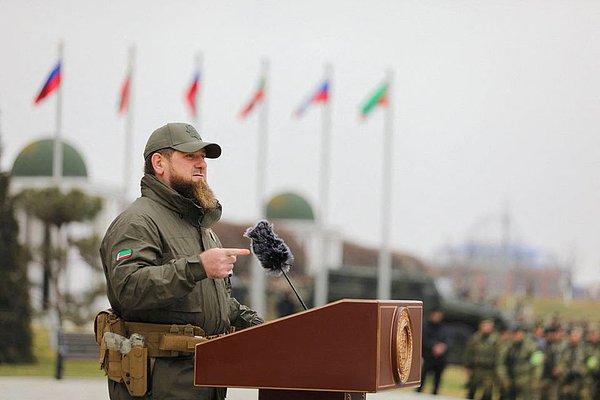 18:09 | Kadirov, Çeçen güçlerin Ukrayna'ya gönderildiğini doğruladı