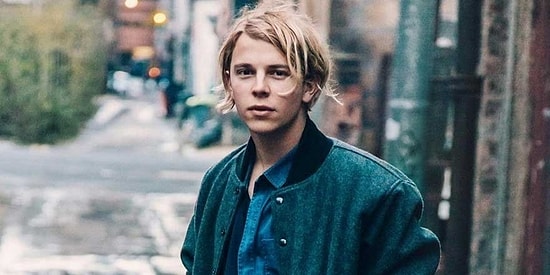 Konserinde Another Love Şarkısını Söylemese Nolur Diyenler İçin Tom Odell'ın 15 Başarılı Şarkısı