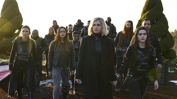 15. The 100 (2014)