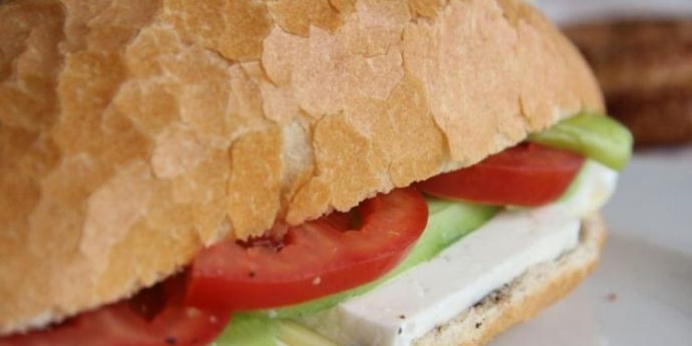 Ekmek, Domates, Salatalık: Hepsinde Savaşı Etkisi Hissedilecek!