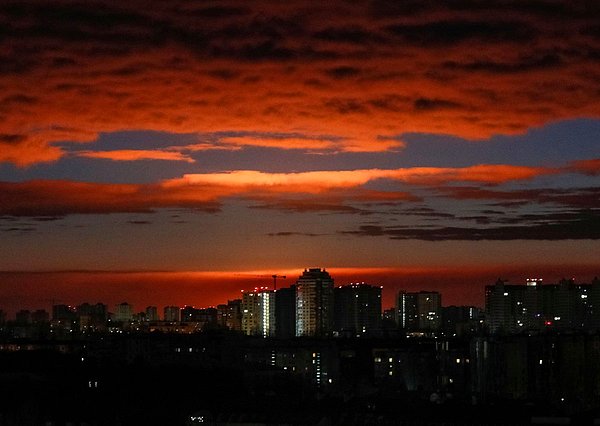 Rusya tarafından yapılan saldırın ardından Kiev'de siren sesleri çalmaya devam etti.